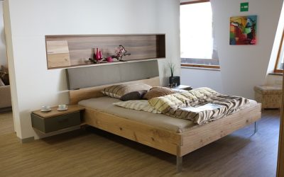 Cómo adaptar el dormitorio para mayores: consejos para garantizar comodidad y seguridad